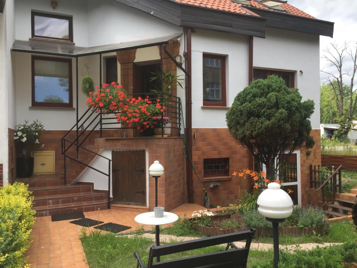 A-Piramida Apartment Wroclaw Luaran gambar