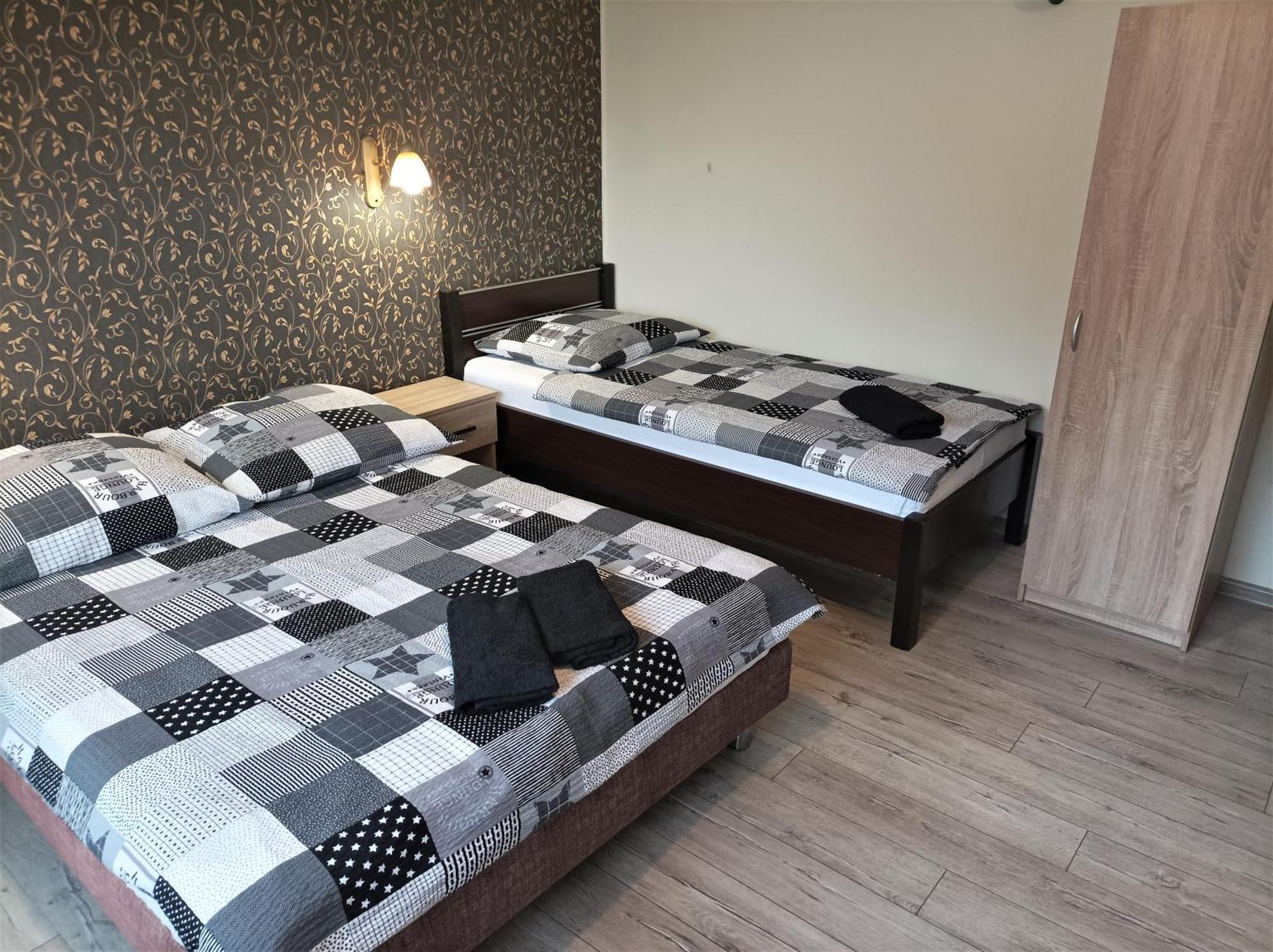 A-Piramida Apartment Wroclaw Luaran gambar