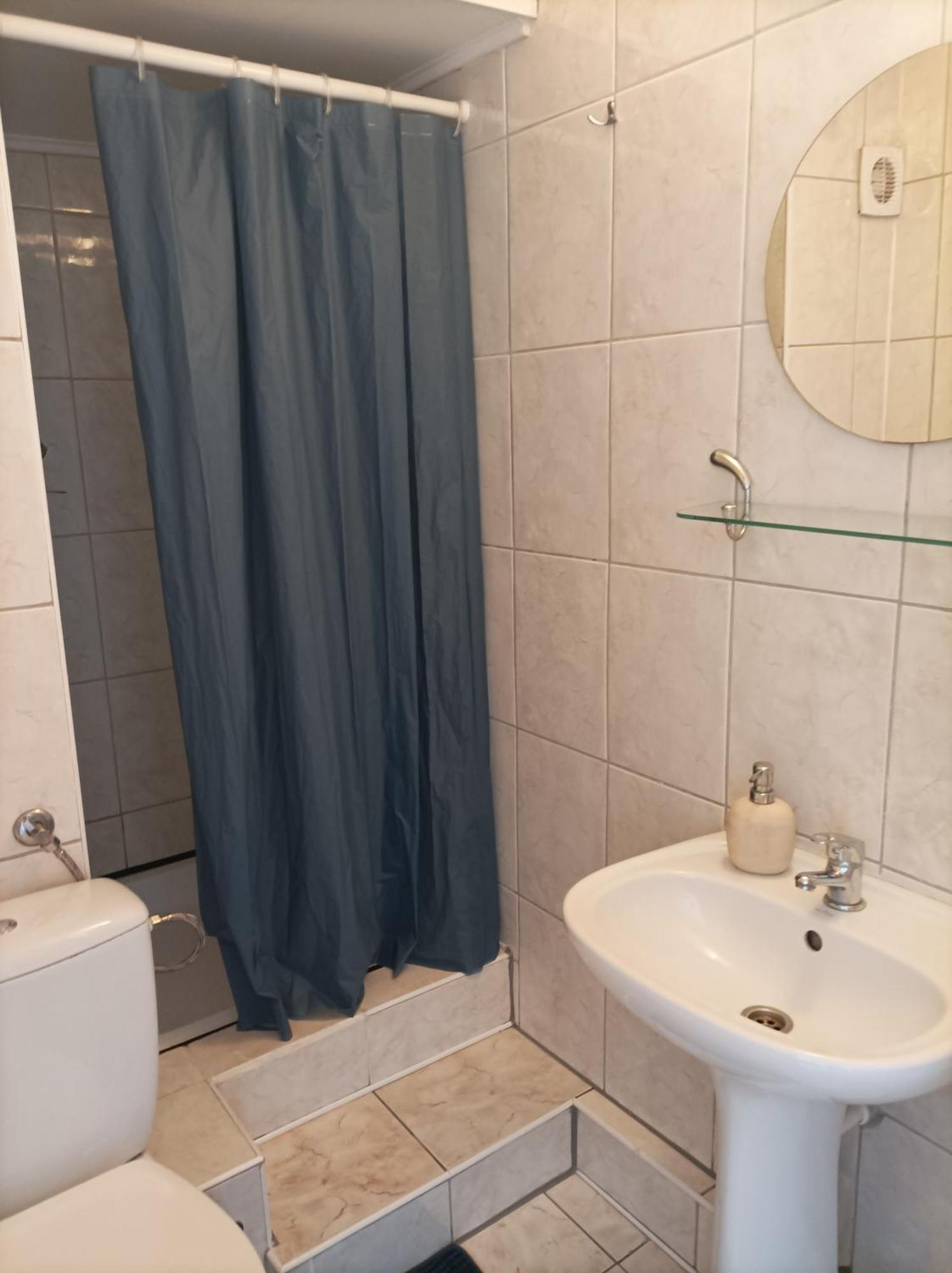 A-Piramida Apartment Wroclaw Luaran gambar